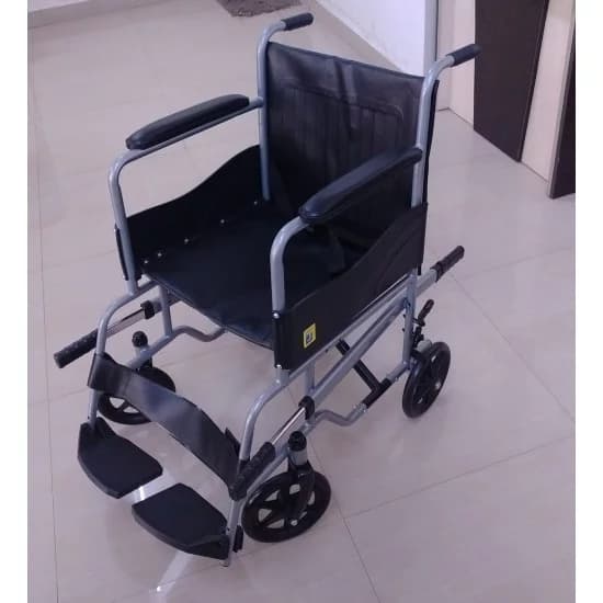 Ryder Lifting Wheelchair With Small Wheel